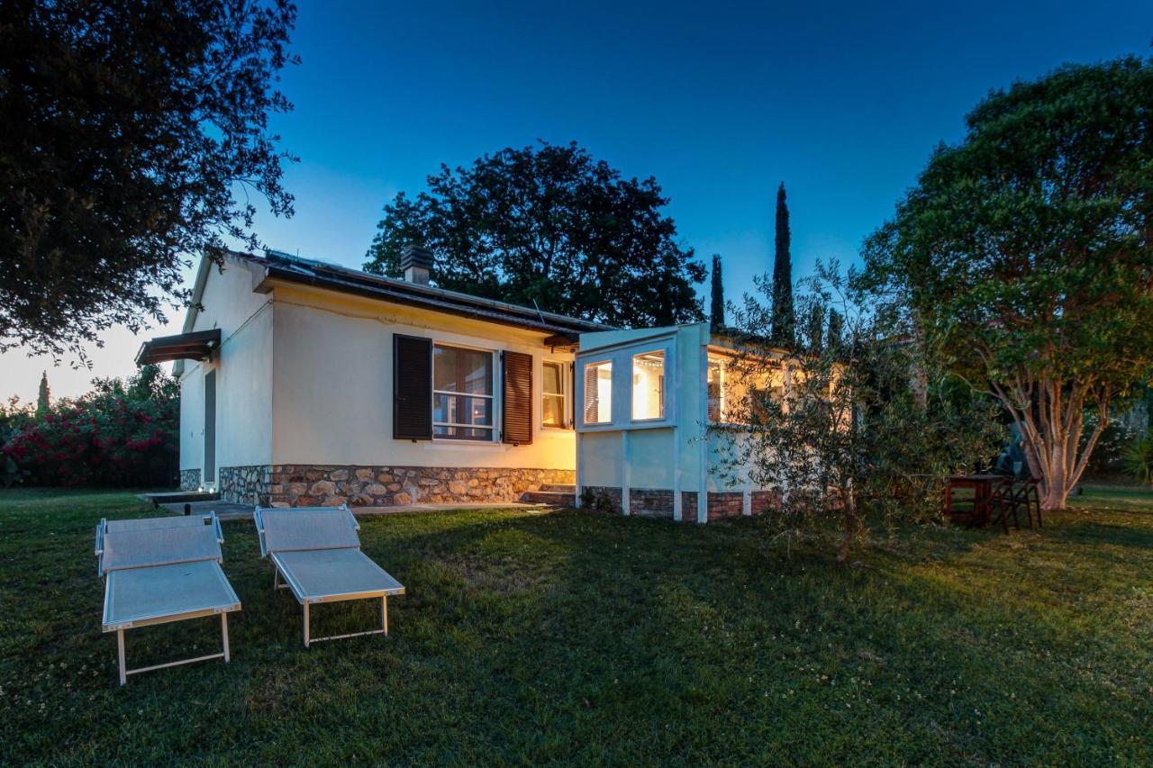 Artemisia Negli Ulivi B&B Magliano in Toscana Exteriér fotografie
